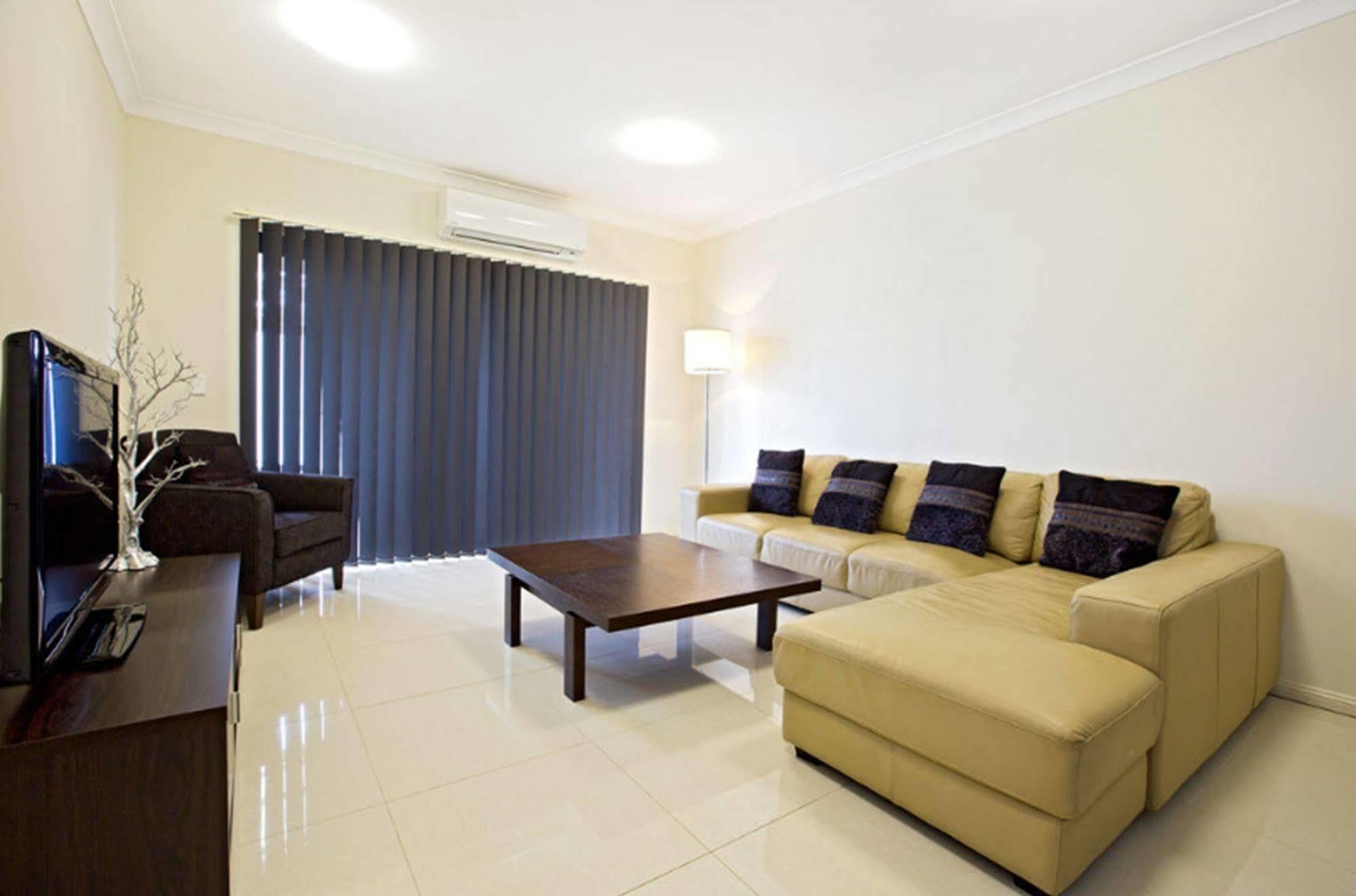 Astina Serviced Apartments - Central Penrith Luaran gambar